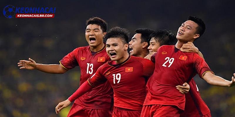 Những điều cần biết về bóng đá Việt Nam hiện tại Những điều cần biết về bóng đá Việt Nam hiện tại